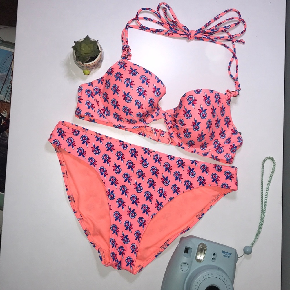 BRIGHT BATHING SUIT